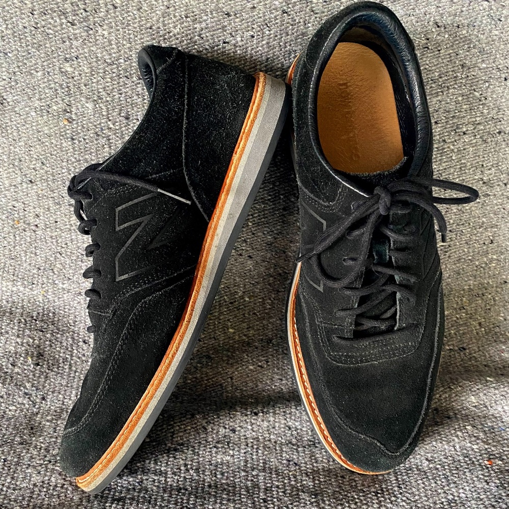 New Balance black suede lace up shoes